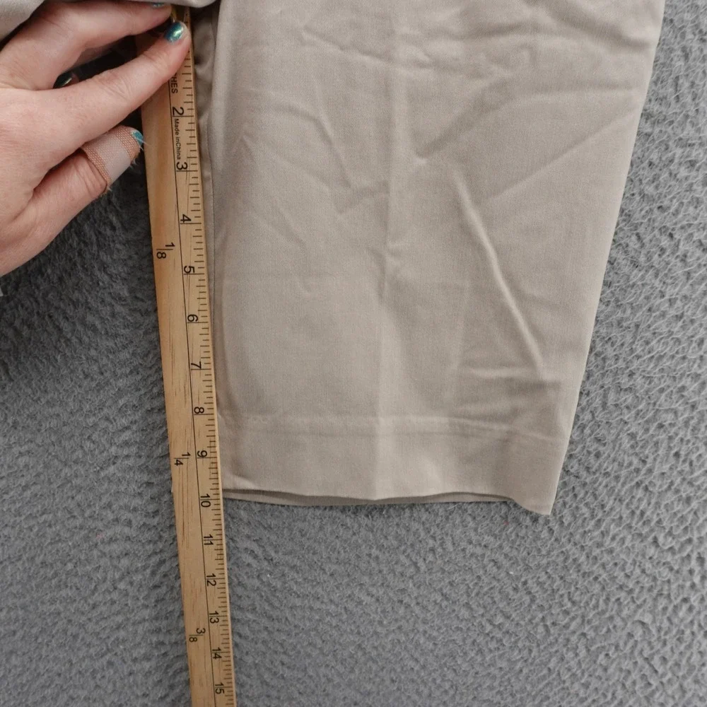 Chicos‎ Perfect Stretch Shorts Size 00 US 2P Beige Women 10